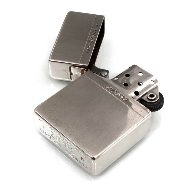 絶版/ヴィンテージ Zippo ジッポー 中古 2011年製造1935レプリカ