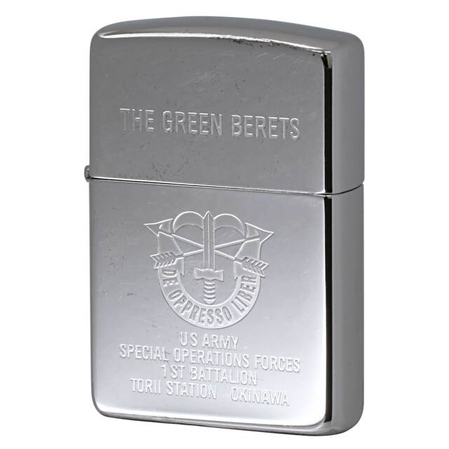 絶版/ヴィンテージ Zippo ジッポー 中古 1995年製造 アメリカ陸軍特殊部隊 グリーンベレー THE GREEN BERETS  [C]使用感あり傷汚れあり