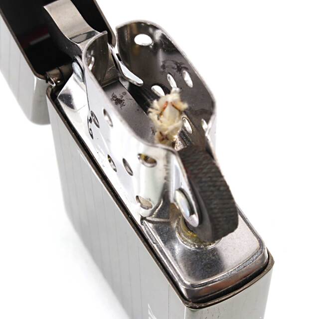 絶版/ヴィンテージ Zippo ジッポー 中古 1995年製造LARK ラーク