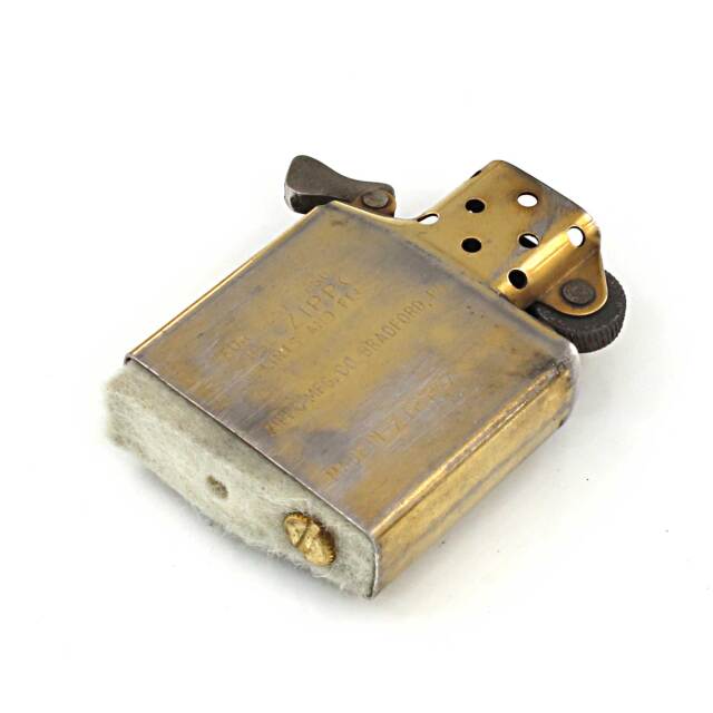 絶版/ヴィンテージ Zippo ジッポー 中古 1980年製造SOLID BRASS 1932