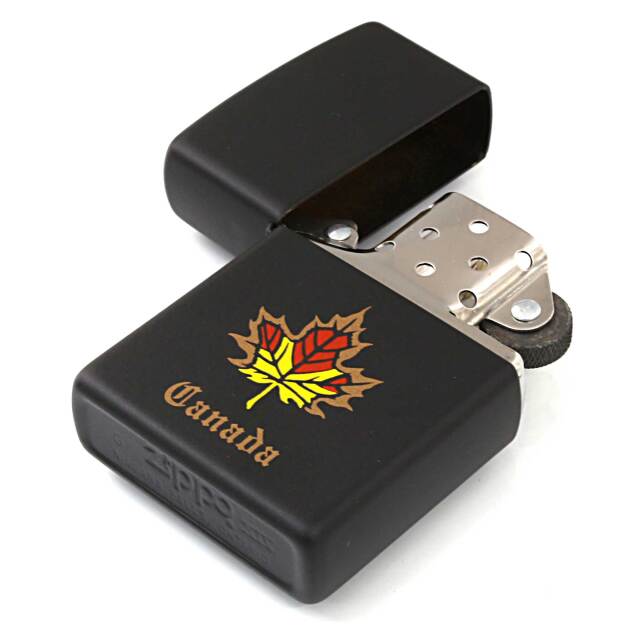 絶版/ヴィンテージ Zippo ジッポー 中古 1998年製造#318 MAPLE LEAF