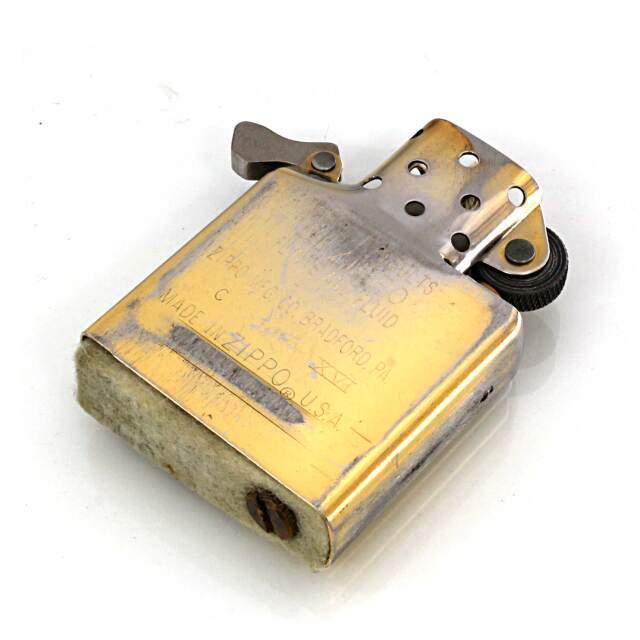 １９９９年　トヨタｂB　メタル貼り　非売品　アンティークZIPPO 1999年 トヨタbB メタル貼り 非売品 アンティークZIPPO Zippo_2BB