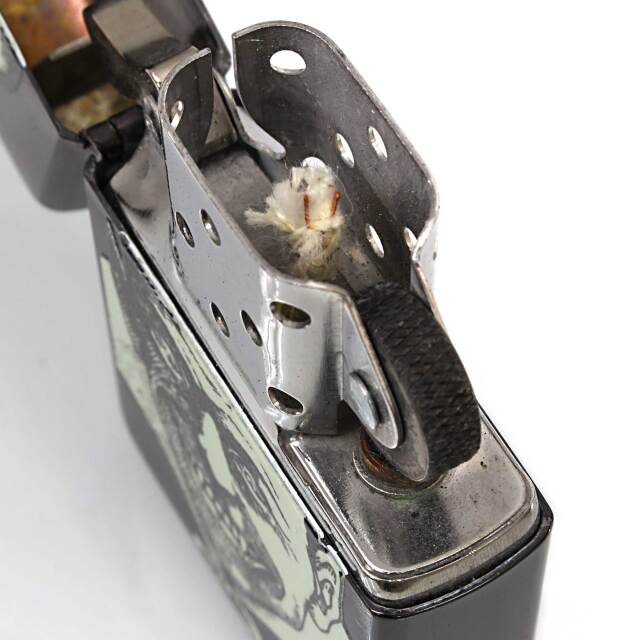 絶版/ヴィンテージ Zippo ジッポー 中古 1994年製造蓄光 ドラキュラ BN