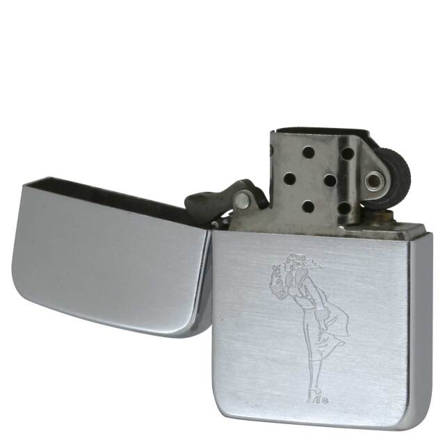 絶版/ヴィンテージ Zippo ジッポー 中古 2001年製造1941レプリカ Windy  
