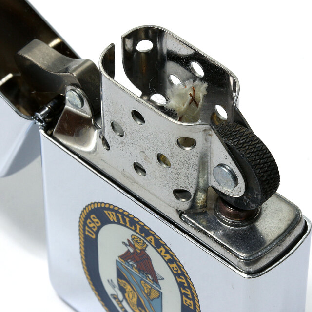 絶版/ヴィンテージ Zippo ジッポー 中古 1996年製造USS