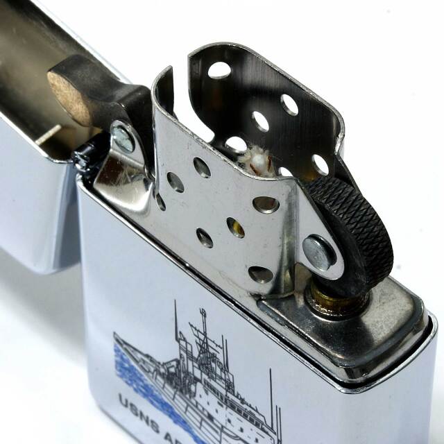 Zippo ヴィンテージ ジッポー キャンプ 焚き火 軍艦 海 スリム 海軍 Zippo ヴィンテージ ジッポー キャンプ 焚き火 軍艦 海 スリム 海軍
