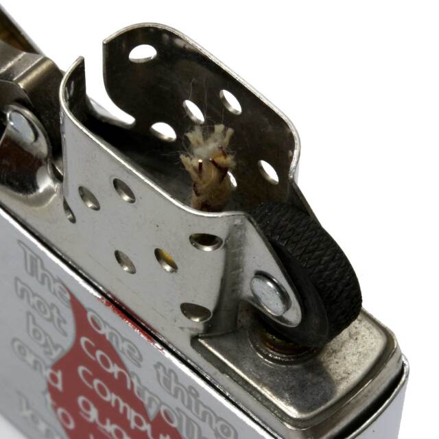 絶版/ヴィンテージ Zippo ジッポー 中古 1999年製造アイコンフレーム