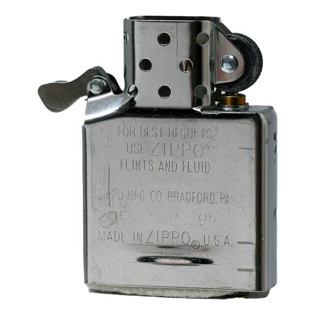 絶版/ヴィンテージ Zippo ジッポー 中古 2005年製造レトロたばこ