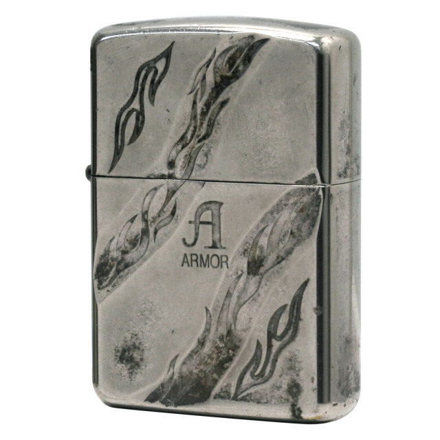絶版/ヴィンテージ Zippo ジッポー 中古 2002年製造 Armor 深彫り加工  [C]使用感あり傷汚れあり