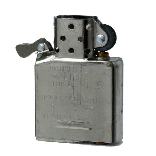 絶版/ヴィンテージ Zippo ジッポー 中古 2003年製造ESSO LOGO