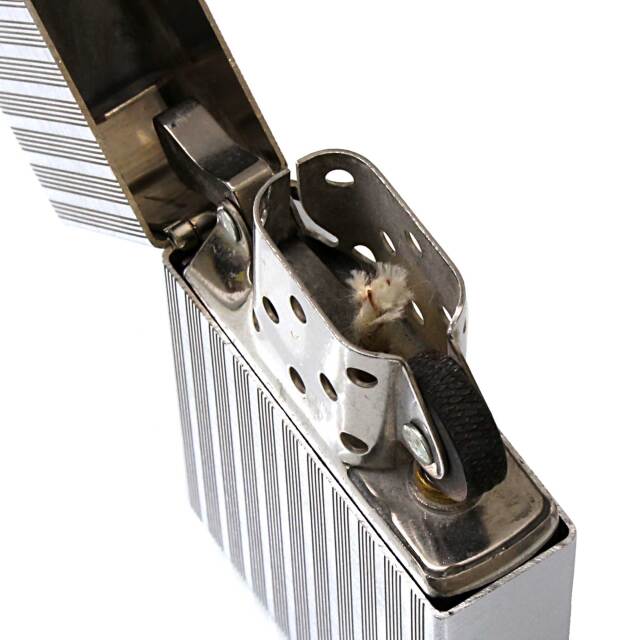 絶版/ヴィンテージ Zippo ジッポー 中古 2000年製造1932レプリカ 限定