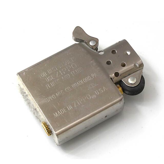 絶版/ヴィンテージ Zippo ジッポー 中古 2000年製造1932レプリカ 絶版/ヴィンテージ Zippo ジッポー 中古 2000年製造1932レプリカ