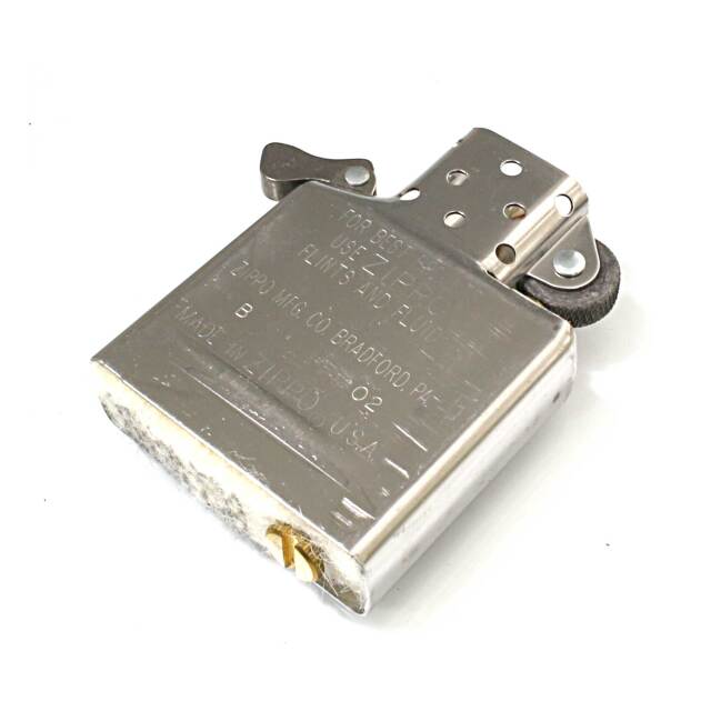 絶版/ヴィンテージ Zippo ジッポー 中古 2002年製造2002 International