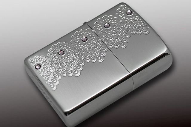 ジッポ Zippo ジッポー Shiny Lace プラチナヘアライン｜Zippo専門店
