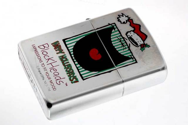 Zippo ジッポー 絶版・1997年製造 Block Heads FACE OFFS EXPRESSIONS TO FIT YOUR MOOD HAPPY HOLLERDAYS！ メール便可