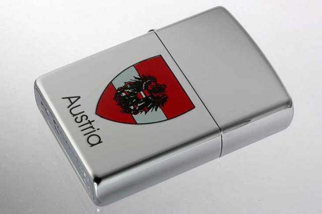 Zippo ジッポー 絶版・2000年製造 Austria オーストリア 国章 メール便可