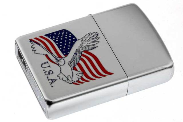 Zippo ジッポー 絶版・2005年製造 AMERICAN EAGLE 国旗 メール便可