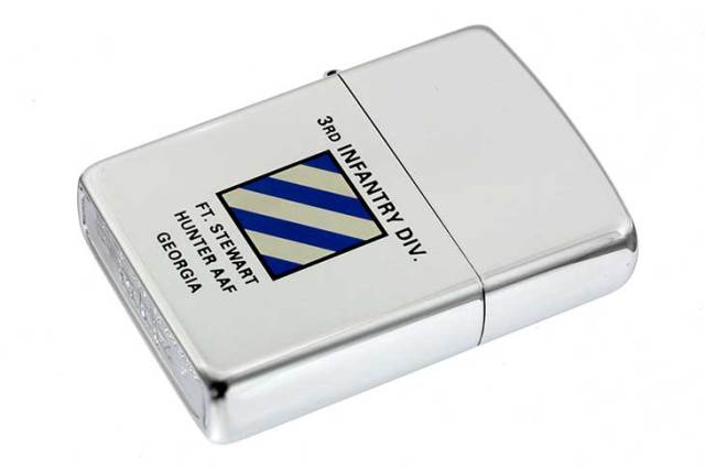 Zippo ジッポー 絶版・1995年製造 3RD INFANTRY DIV. アメリカ陸軍第3歩兵師団 メール便可