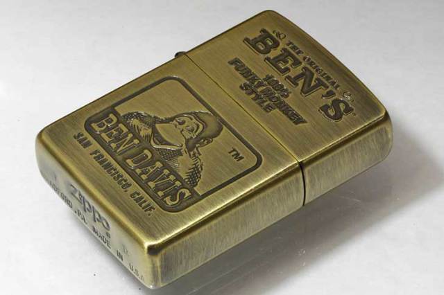 Zippo ジッポー 絶版・1993年製造 BEN DAVIS ベンデイビス 卓上灰皿付き No.0345