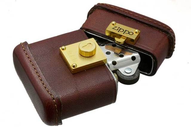 Zippo ジッポー 絶版・1994年製造 ミニチュアバックシリーズ HAND 