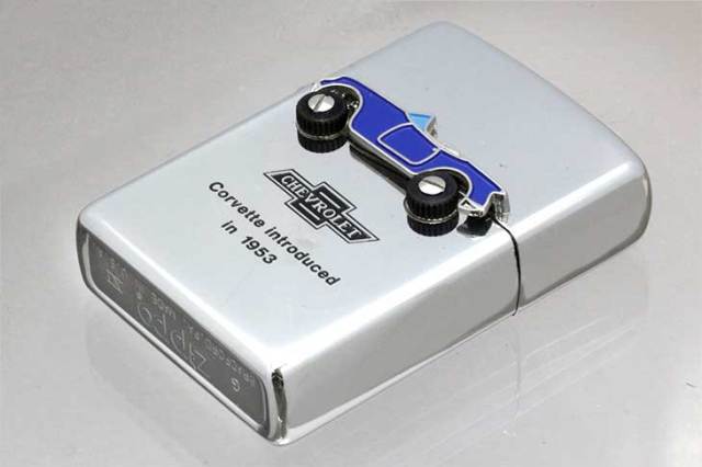 Zippo ジッポー 絶版・1995年製造 CHEVROLET Corvette introduced in 1953 化粧箱欠損あり No.CH-250N