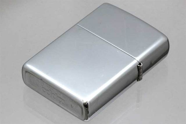 Zippo ジッポー 絶版・2000年製造 NEW YORK JAZZ CLUB SAX｜Zippo専門