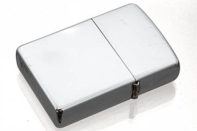 Zippo ジッポー 絶版・2004年製造 Xmas WINDY SANTA ピンク