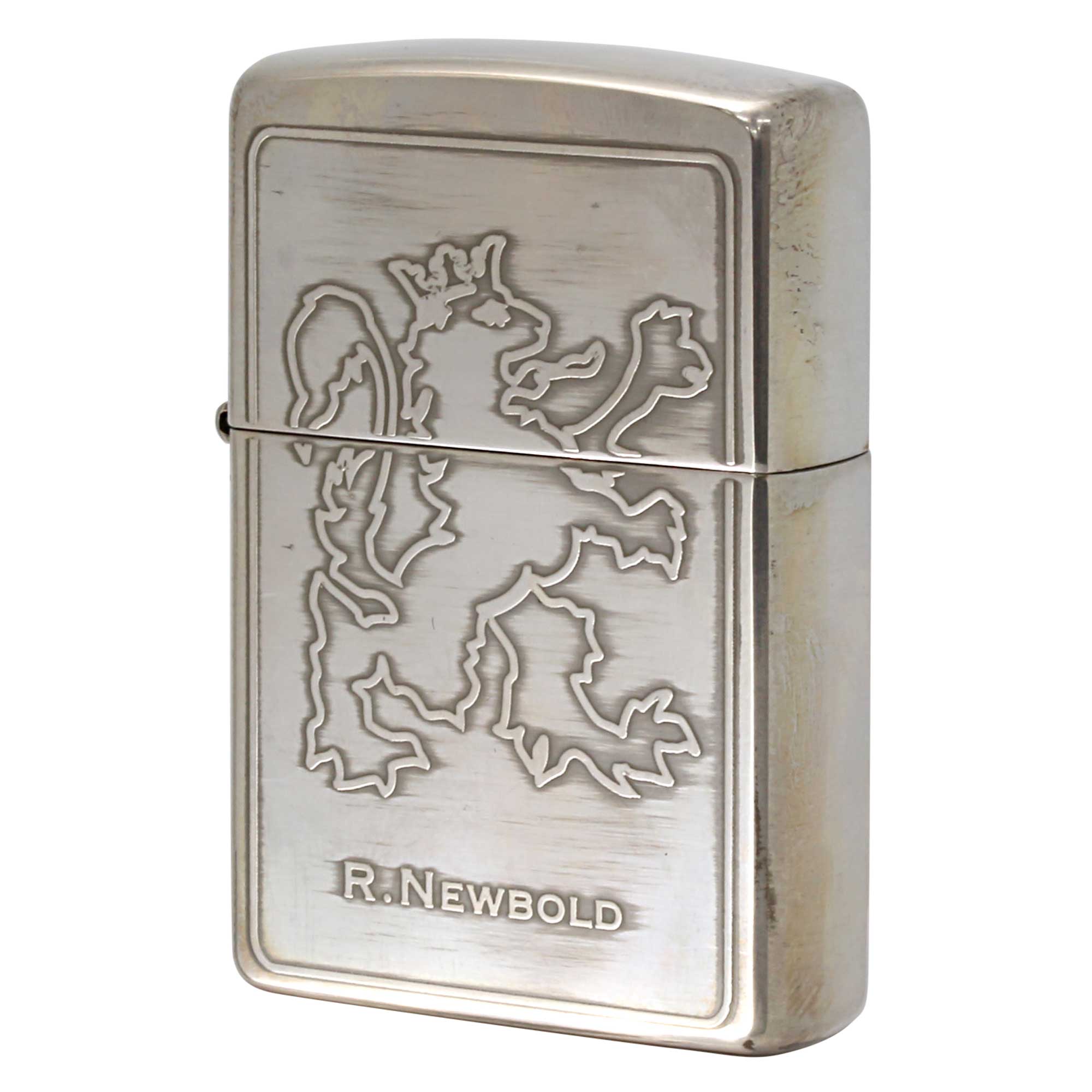 絶版/ヴィンテージ Zippo ジッポー 中古 2003年製造 ZIPPO R.Newbold アールニューボールド ロゴ フレイム風  [A]使用感少なく状態が良い