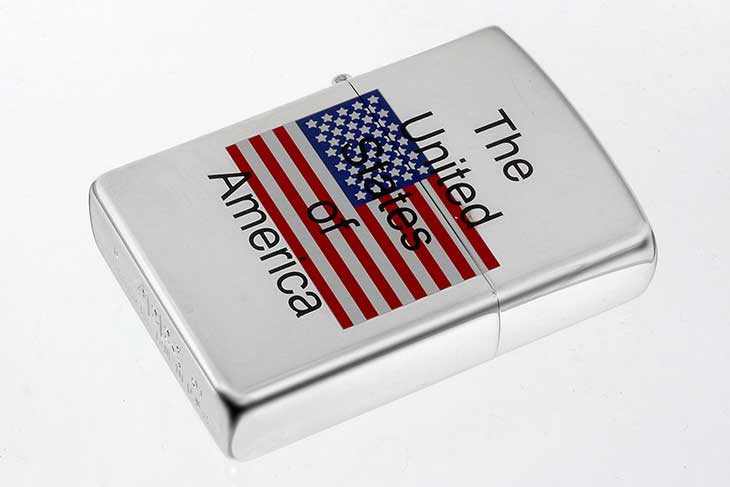 Zippo ジッポー 絶版・2001年製造 アメリカ国旗 The United of America メール便可