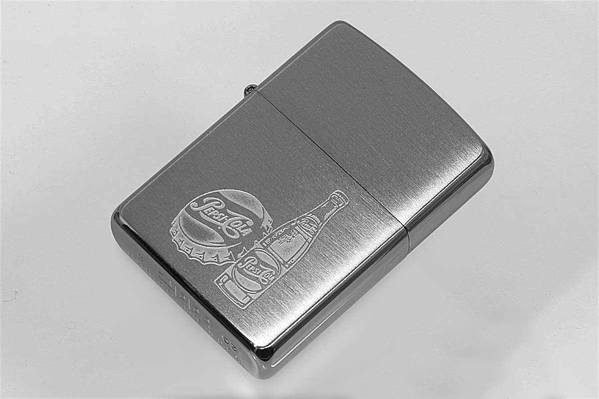 翌日発送可能】 zippo 揺れない心 雀鬼 特殊加工 希少モデル 2003年製