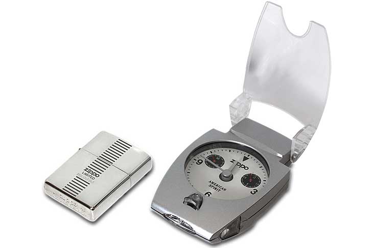 Zippo ジッポー 絶版・2001年製造 限定カジュアル腕時計付き LIMITED No.0696