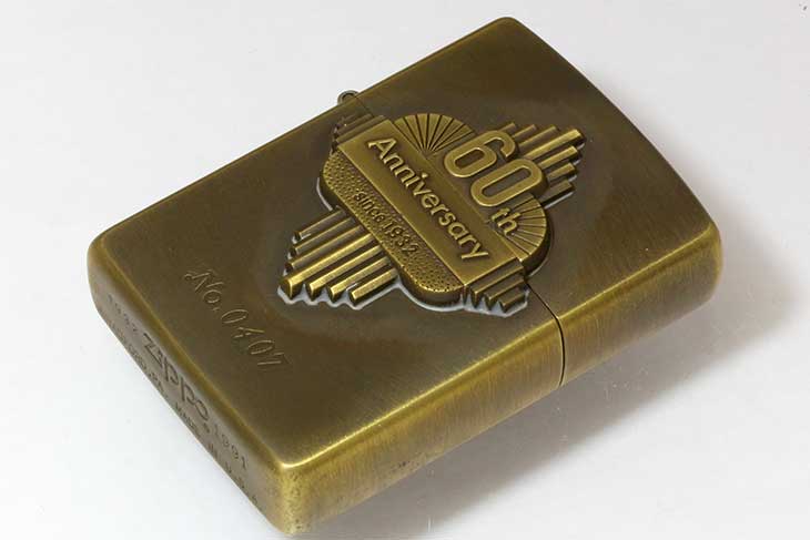 Zippo ジッポー 絶版・1991年製造 1000個限定 60th Anniversary 60周年アニバーサリー 特製キーホルダー付き BR No.0407
