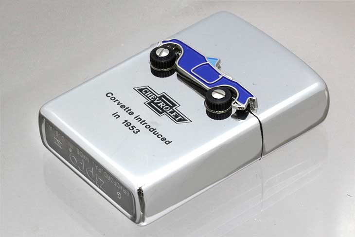 Zippo ジッポー 絶版・1995年製造 CHEVROLET Corvette introduced in 1953 化粧箱欠損あり No.CH-250N