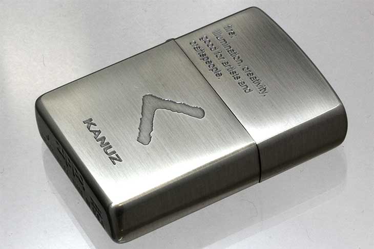 Zippo ジッポー 絶版・1998年製造 ルーン文字 KANUZ メール便可
