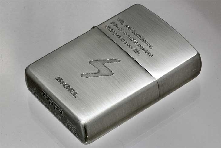 Zippo ジッポー 絶版・1998年製造 ルーン文字 SIGEL メール便可