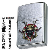zippo(ジッポーライター)USA ZIPPO　和柄シリーズ　侍と刀　兜　Samurai with Katana　ストリートクローム　プリント加工　Z207-107668　オイルライター　プリント　ジャパニーズ　和風　武士　刀　ギフト　プレゼント　送料無料【ネコポス可】